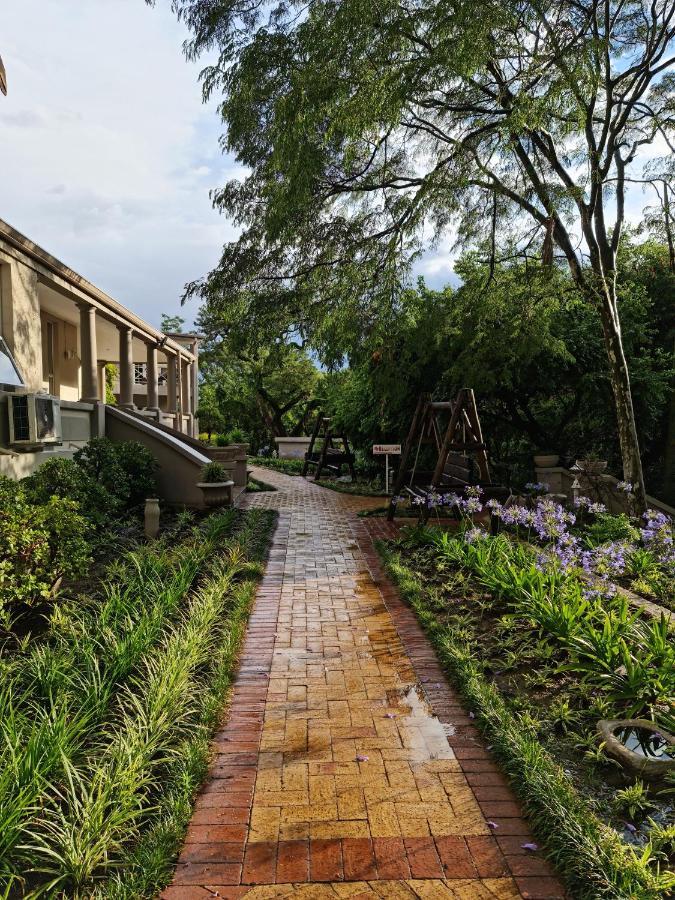 Peaches & Cream Bed & Breakfast Ladysmith Luaran gambar
